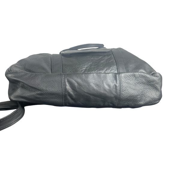 Caroll Black Leather Briefcase Laptop Work Bag with Shoulder Strap - Picture 4 of 11